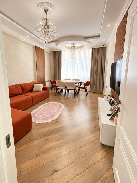 Satılır 3 otaqlı yeni tikili 90 m² — Bakı