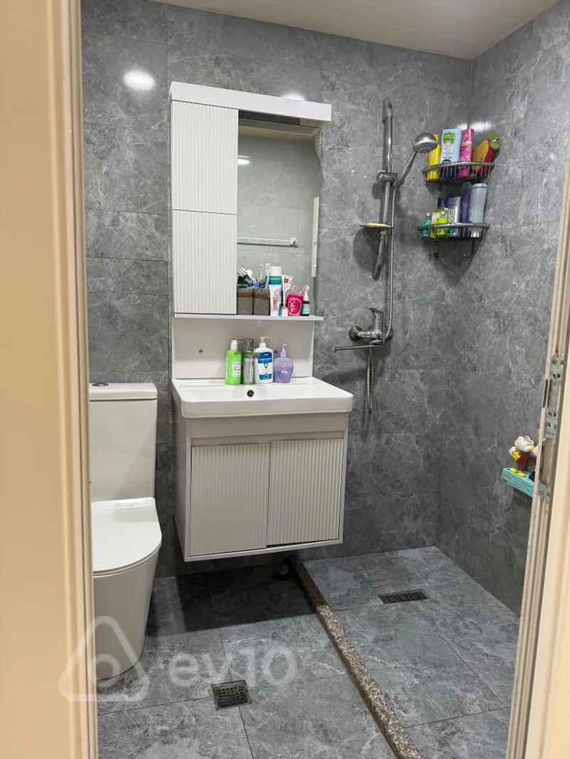 3 otaqlı mənzil, 100 m², Heydər Əliyev prospekti — kirayə — Mənzil, Bakı (6)