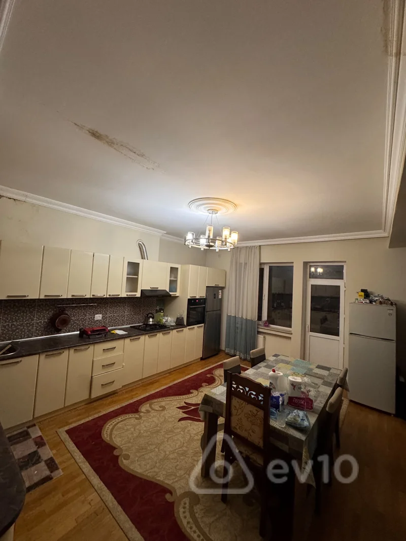 3 otaqlı mənzil, 140 m², Nəsimi rayonu — kirayə — Mənzil, Bakı (10)