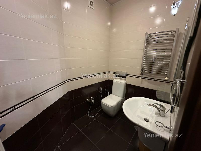 Satılır 4 otaqlı Bina evi menzil (Yeni tikili), 270 m², Nəsimi rayonu — Mənzil, Bakı (12)