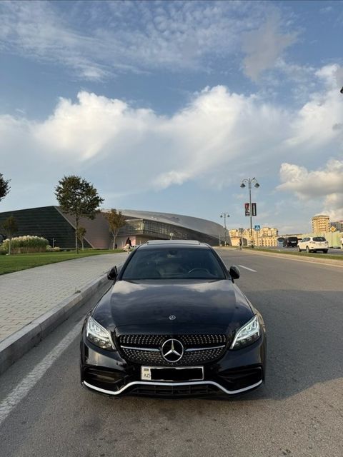 Mercedes C 300, 2.0 L, 2021 il, 111 000 km — Bakı