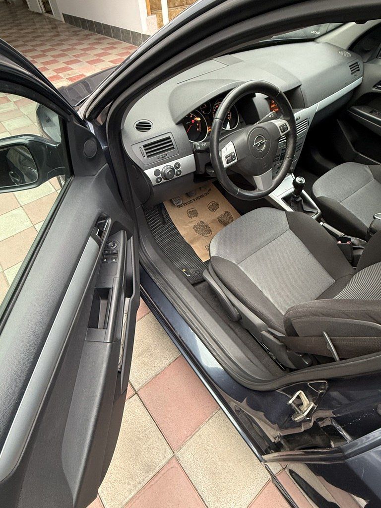 Opel Astra, 1.4 L, 2009 il, 217 000 km 77-GY-690 — Avtomobillər, Göyçay (10)