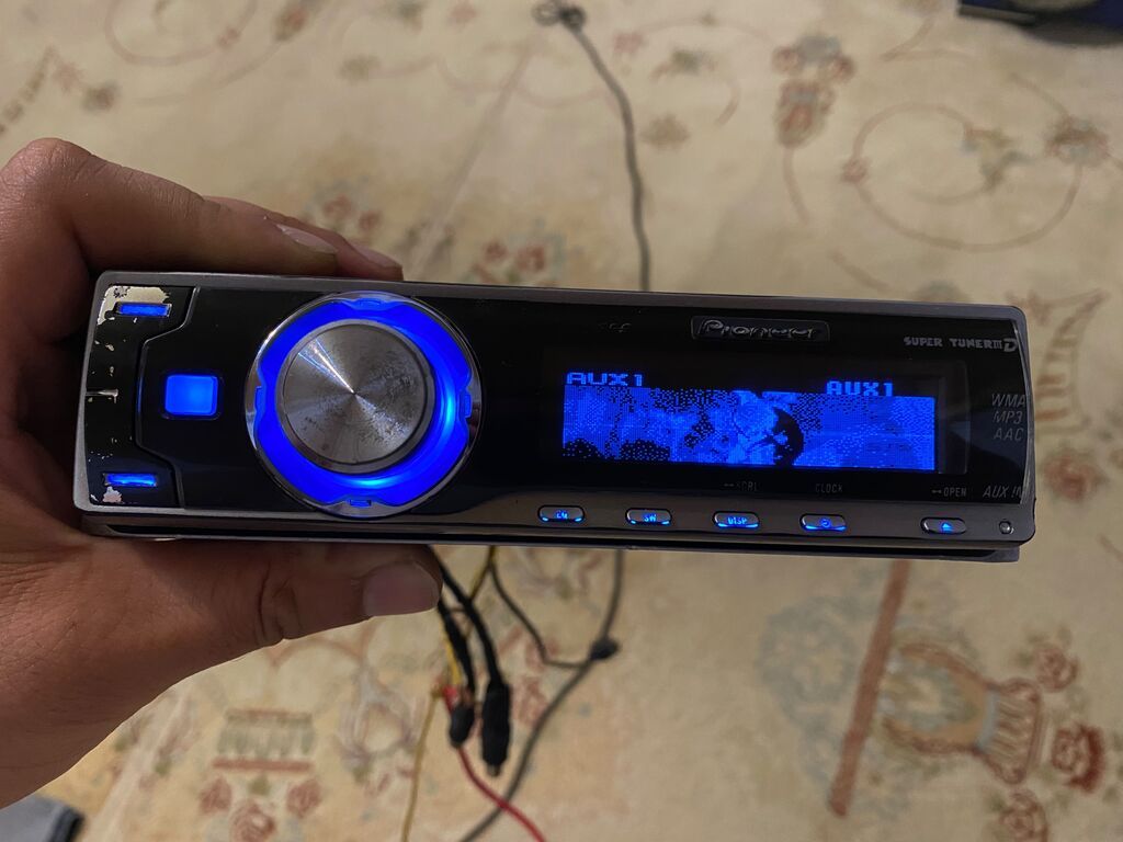 Salam.Pioneer 7950 satilir Usb Aux Islekdir — Avtomobil akustikası, Bakı