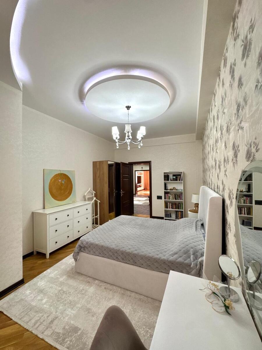 Satılır 4 otaqlı yeni tikili 180 m² — Mənzil, Bakı (8)