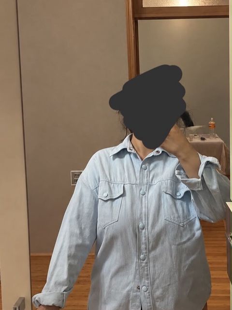Açıq mavi rəngli denim köynək-gödəkçə - Model: klassik uzunqol — Astara