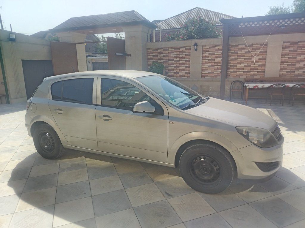Opel Astra, 1.4 L, 2009 il, 207 000 km 77-XK-409 — Avtomobillər, Bakı (10)