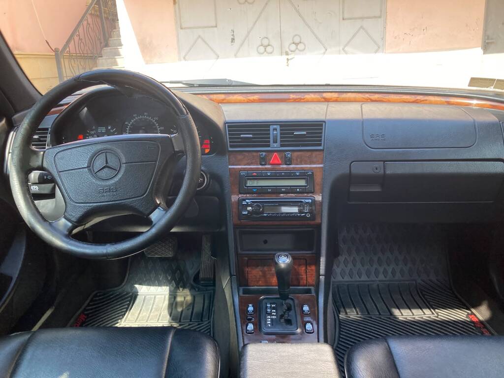 Mercedes C 230, 2.3 L, 1997 il, 397 717 km — Avtomobillər, Bakı (9)