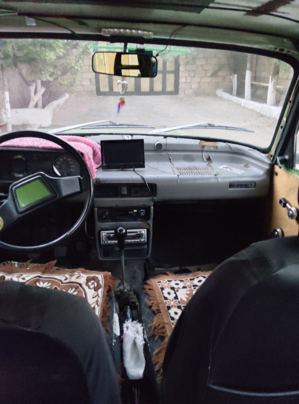 Satılır: Moskvich Azlk 2140 (yaşıl rəng) Xüsusiyyətlər: - Kuzov — Avtomobillər, Digah (3)