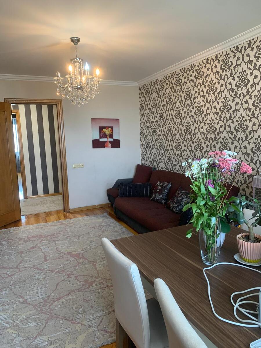 Satılır 3 otaqlı köhnə tikili 75 m² — Mənzil, Bakı (2)