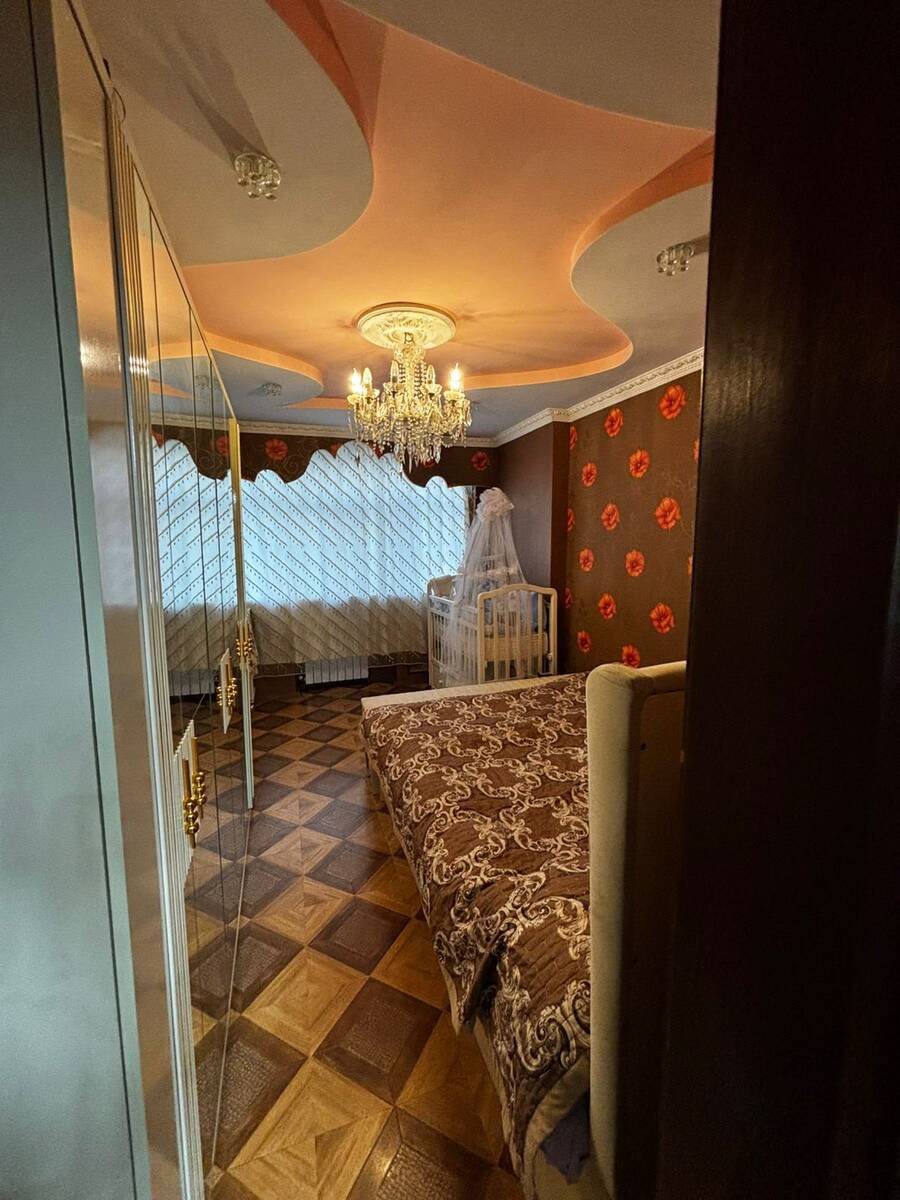 Satılır 4 otaqlı köhnə tikili 85 m² — Mənzil, Bakı (6)