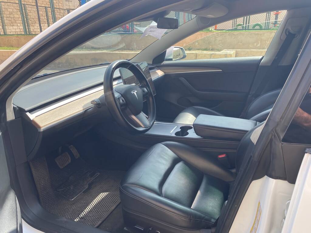 Tesla Model 3, 60 kWh, 2023 il, 126 000 km 77-TX-210 — Avtomobillər, Bakı (11)