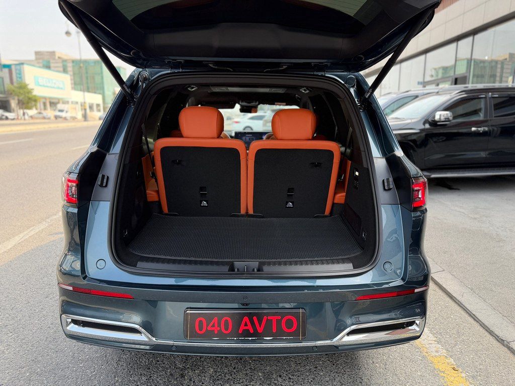 Geely Galaxy M9, 1.5 L, 18.4 kWh, 2026 il, 5 974 km — Avtomobillər, Bakı (11)