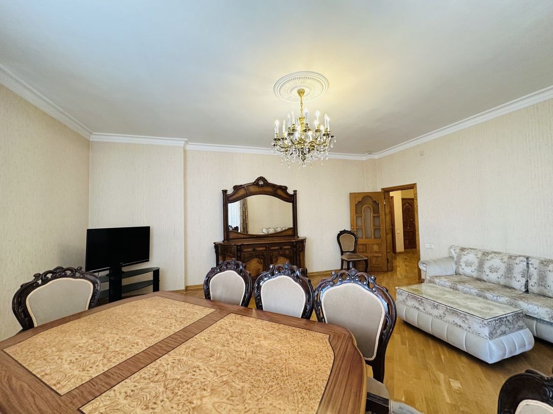 İcarəyə verilir 3 otaqlı yeni tikili 125 m² — Mənzil, Bakı (4)