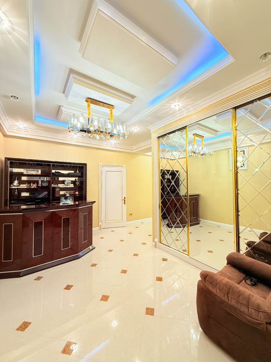 Satılır 3 otaqlı yeni tikili 170 m² — Mənzil, Bakı (4)