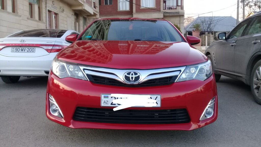 Toyota Camry: 2.5 l 2014 il Sedan — Avtomobillər, Gəncə (2)