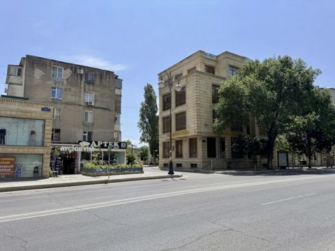 Satılır 1 otaqlı köhnə tikili 36 m² — Bakı