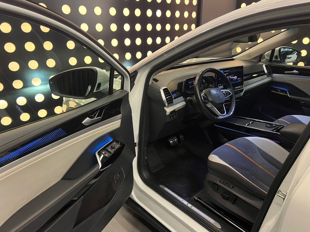 Volkswagen ID.6 X, 84.8 kWh, 2022 il, 43 000 km — Avtomobillər, Bakı (7)