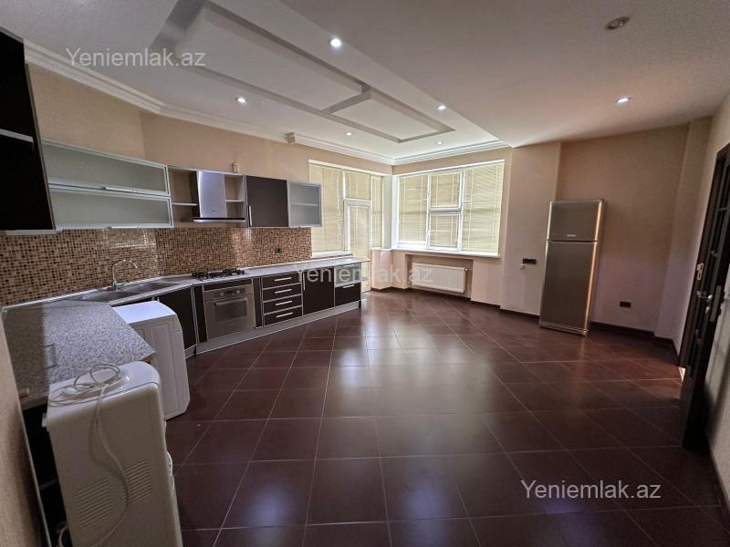 Satılır 4 otaqlı Bina evi menzil (Yeni tikili), 270 m², Nəsimi rayonu — Mənzil, Bakı (10)