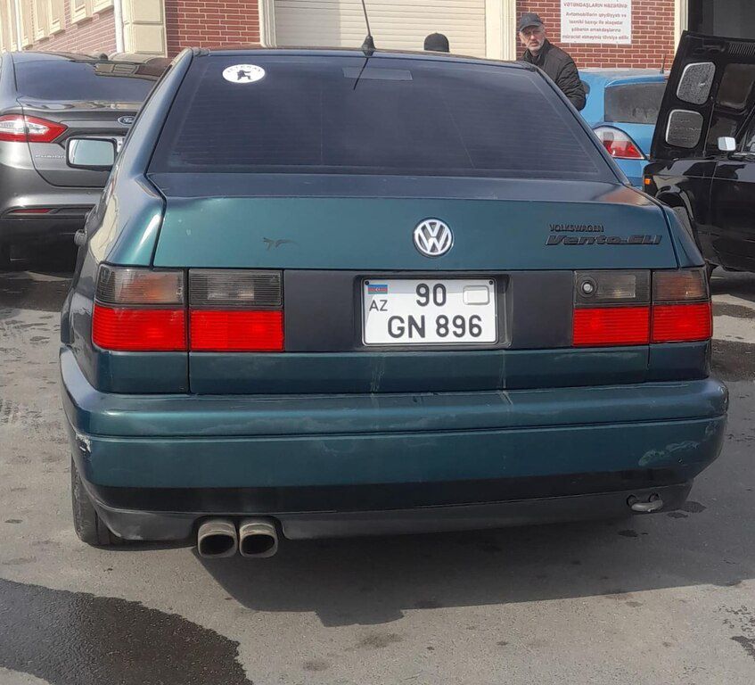 Volkswagen Vento, 2.0 L, 1996 il, 300 000 km 90-GN-896 — Avtomobillər, Goranboy (4)