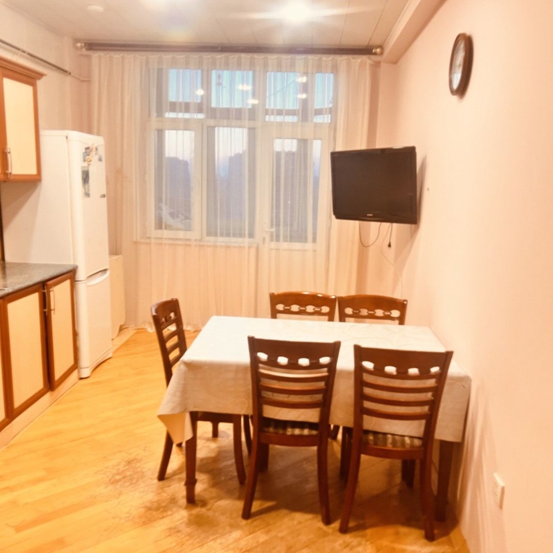 İcarəyə verilir 3 otaqlı yeni tikili 110 m² — Mənzil, Bakı (8)