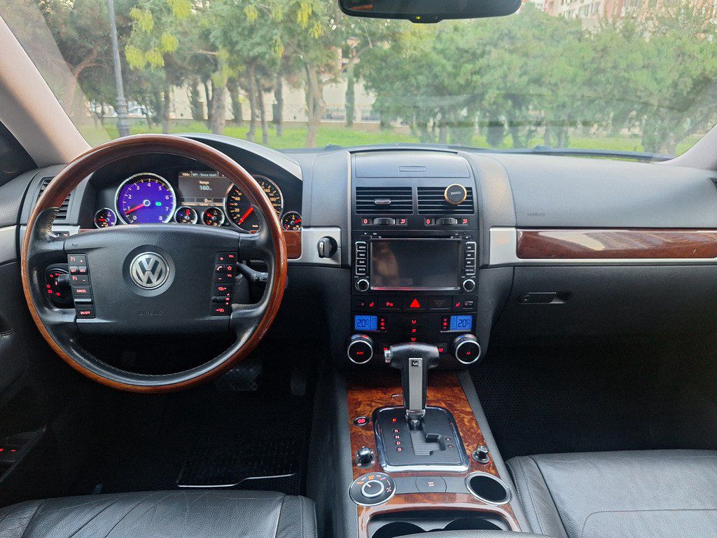 Volkswagen Touareg, 3.6 L, 2009 il, 230 000 km — Avtomobillər, Bakı (8)