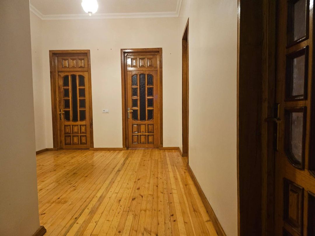 Satılır 4 otaqlı həyət evi/bağ evi 141.3 m² — Ev, villa, Bakı (12)