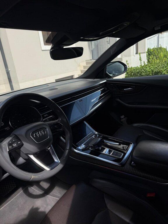 Audi Q8, 3.0 L, 2018 il, 106 000 km 77-XV-007 — Avtomobillər, Bakı (3)