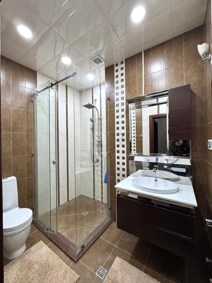 Satılır 4 otaqlı yeni tikili 180 m² — Mənzil, Bakı (11)