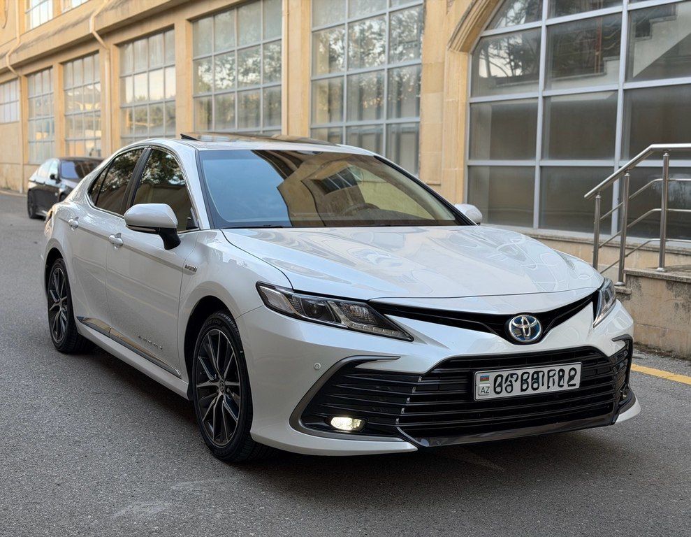 Toyota Camry, 2.5 L, 1.6 kWh, 2023 il, 98 700 km — Avtomobillər, Bakı (3)
