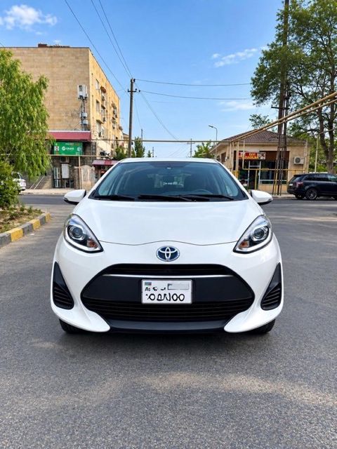 Toyota Aqua, 1.5 L, 0.87 kWh, 2018 il, 190 000 km — Bakı