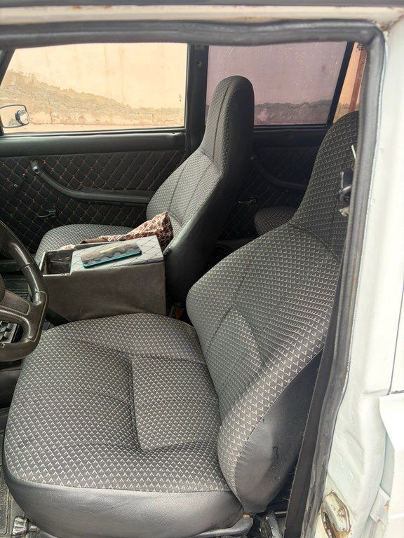 Lada (VAZ) 2107, 1.6 L, 2004 il, 100 000 km 10-NL-907 — Avtomobillər, Gəncə (8)
