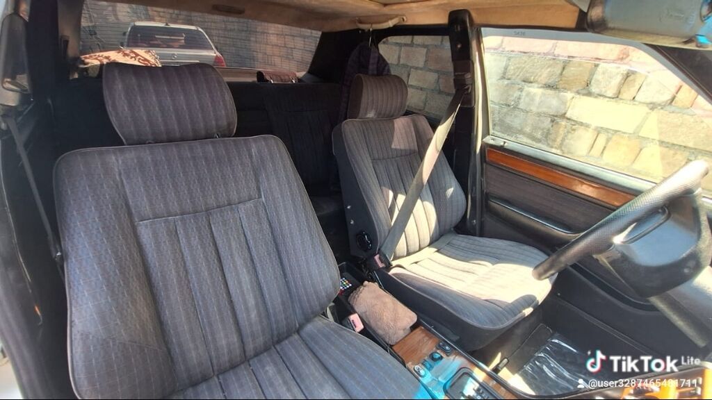 Mercedes-Benz E 220: 2.2 l Sedan 10-ON-893 — Avtomobillər, Quba (10)