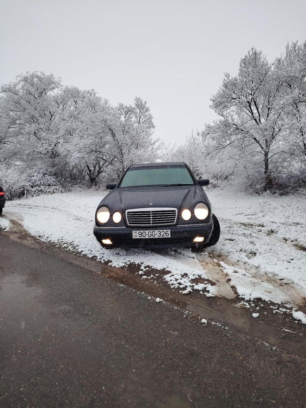 Mercedes-Benz E-Class: 2.3 l 1996 il Sedan 90-GG-326 — Avtomobillər, Goranboy (6)