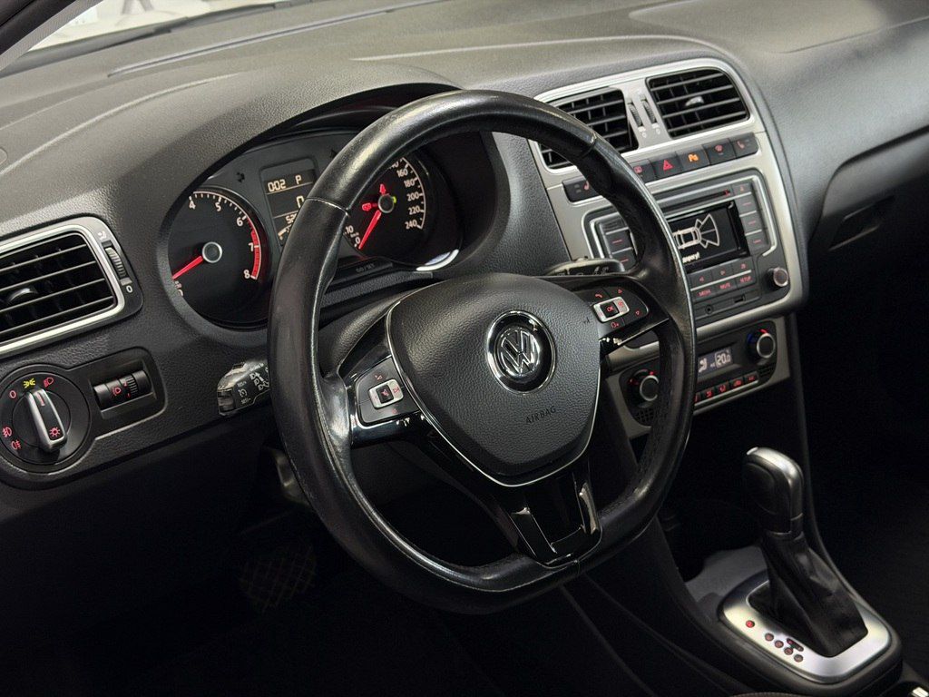 Volkswagen Polo, 1.6 L, 2018 il, 52 500 km — Avtomobillər, Bakı (12)