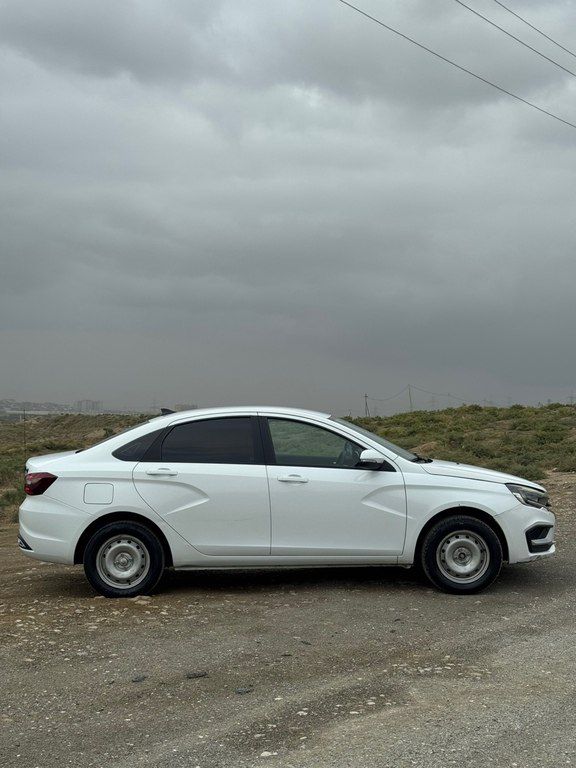 Lada (VAZ) Vesta, 1.8 L, 2024 il, 132 000 km — Avtomobillər, Bakı (4)