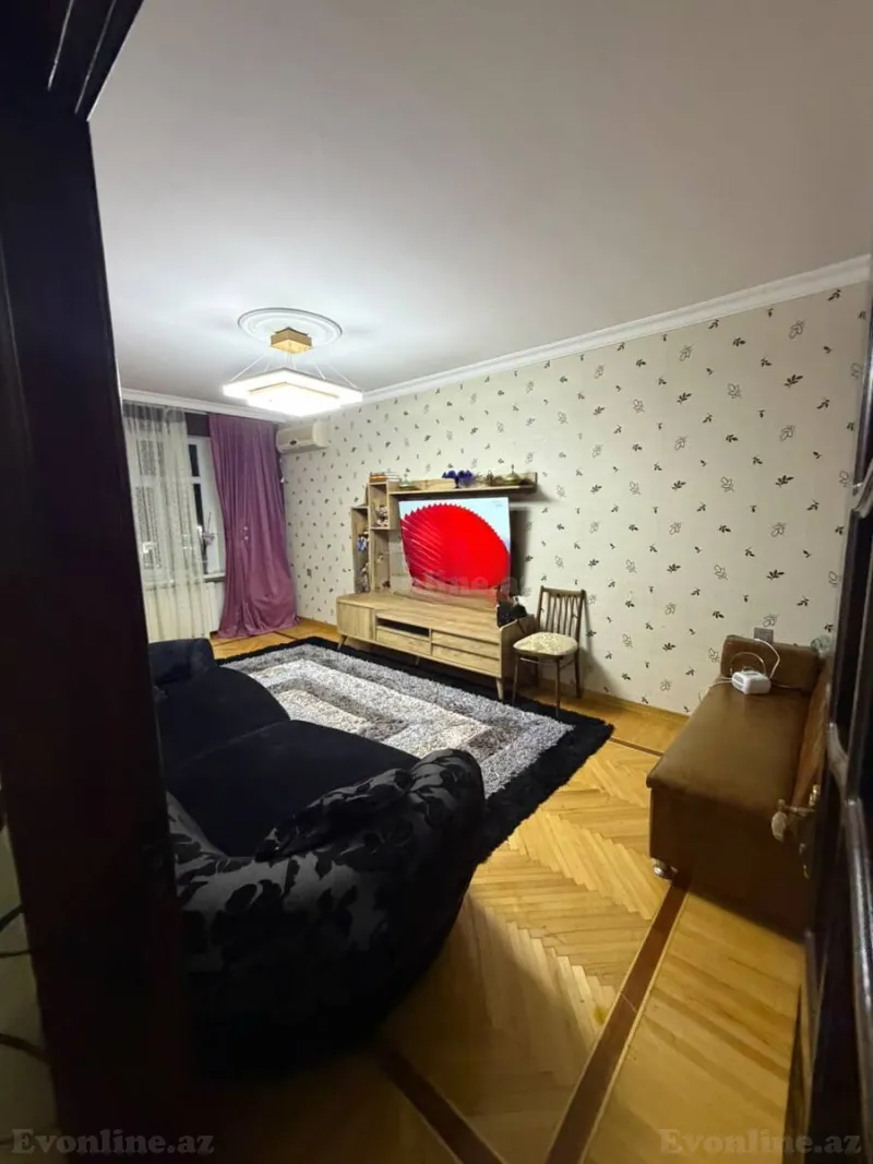 Satılır 3 otaqlı Mənzil Köhnə tikili 75 m² Bakı, Xətai r., Əhmədli m., Əhmədli — Bakı