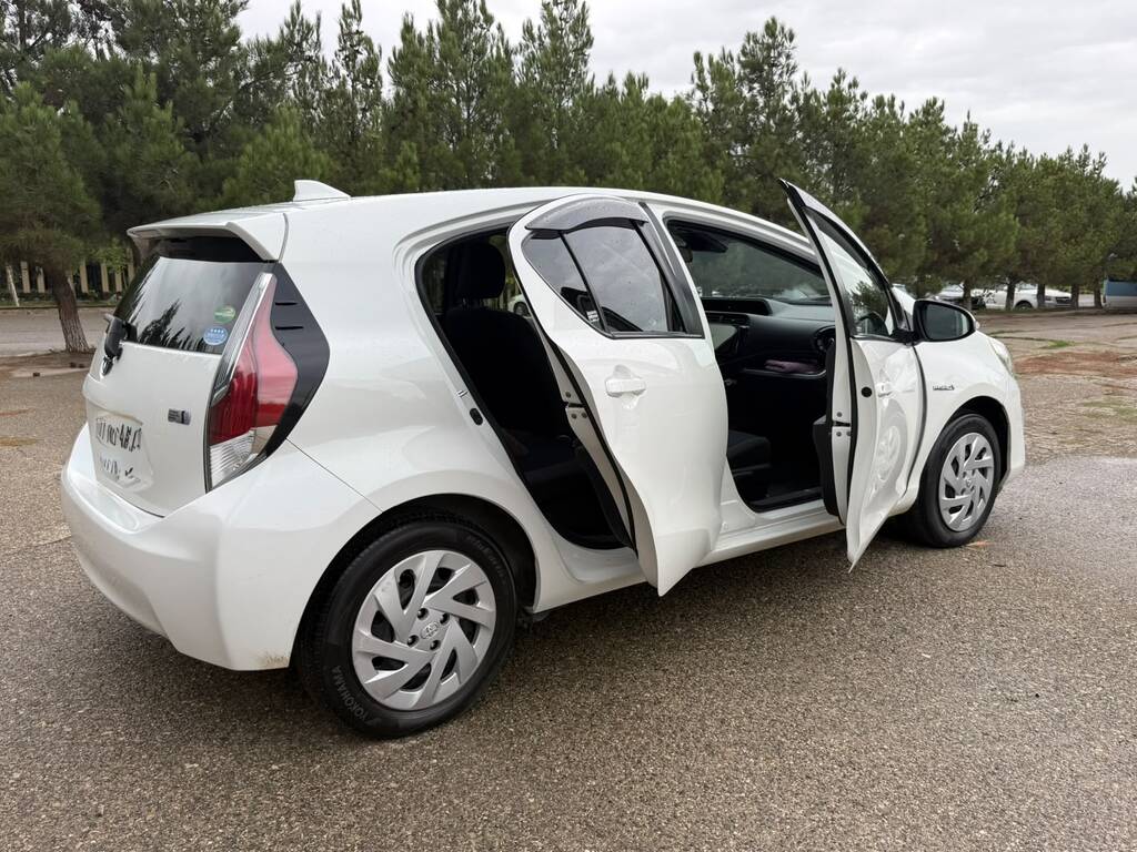Toyota Aqua, 1.5 L, 0.9 kWh, 2016 il, 62 760 km — Avtomobillər, Bakı (9)