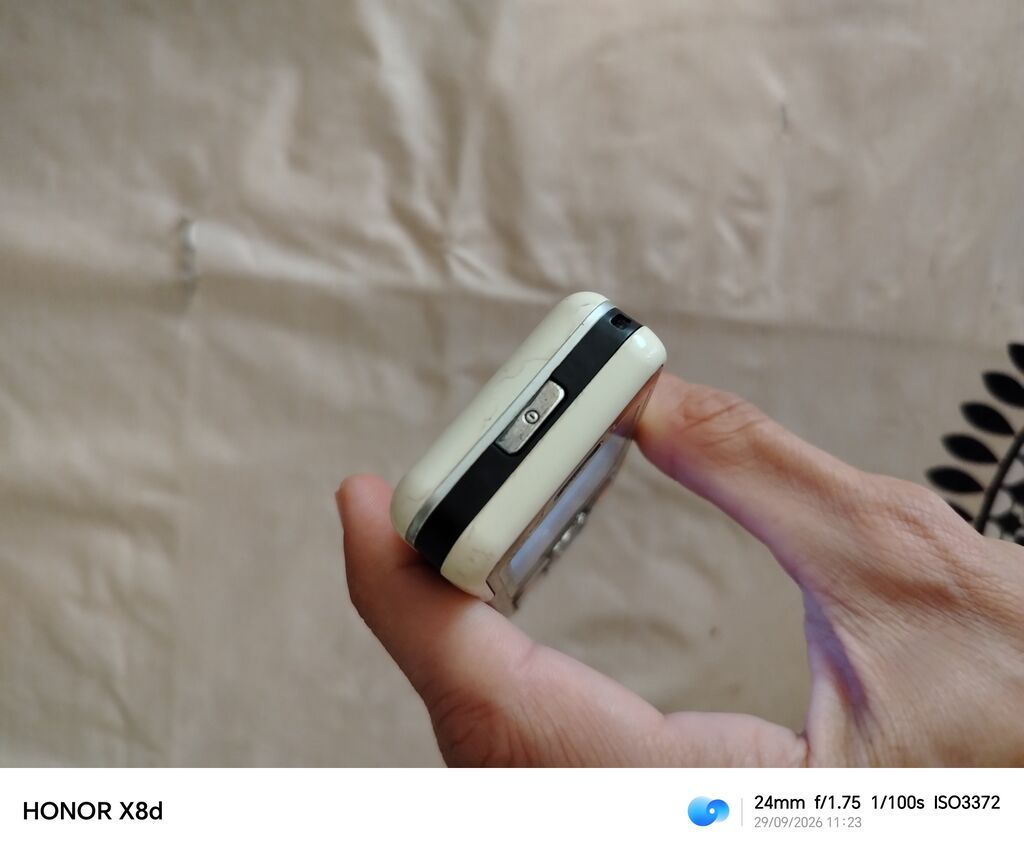 Nokia 2, rəng - Qızılı, Düyməli — Nokia, Digah (4)