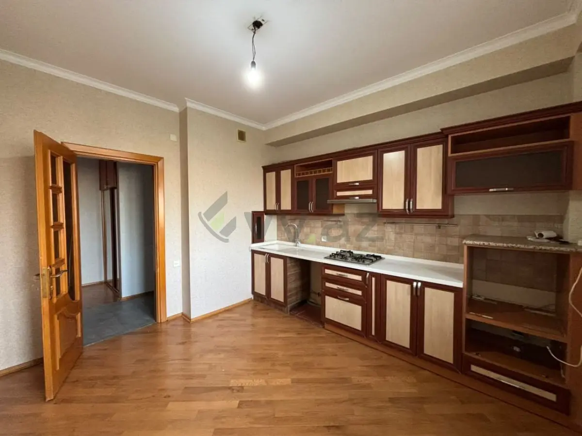 3 otaqlı mənzil Köhnə tikili Satılır, Alatava, Yasamal, Bakı — Mənzil, Bakı (10)