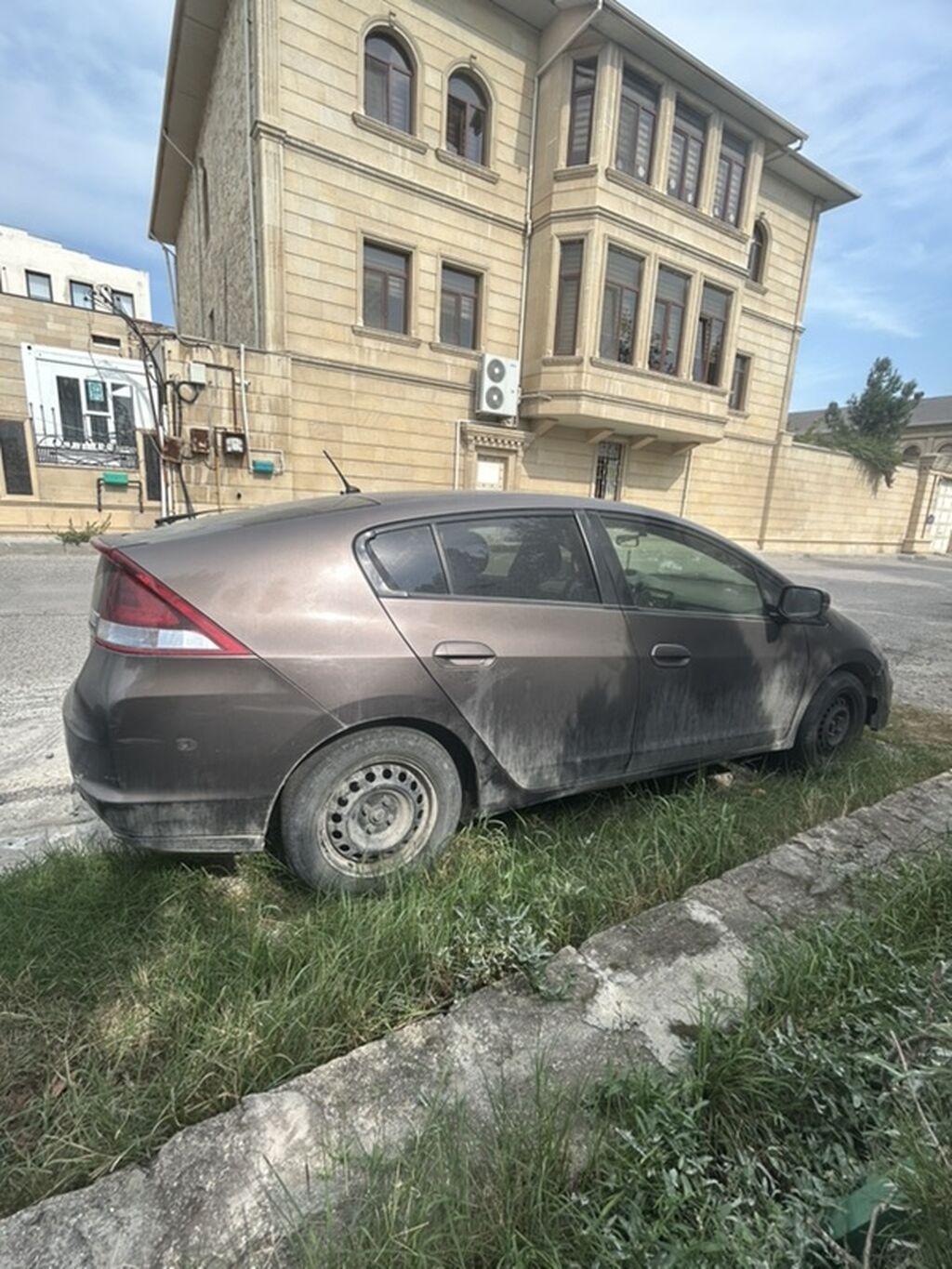 Honda Insight hatchback – hibrid - Kuzov: 5 qapılı liftbek/hatchback 77-MX-394 — Avtomobillər, Bakı (3)