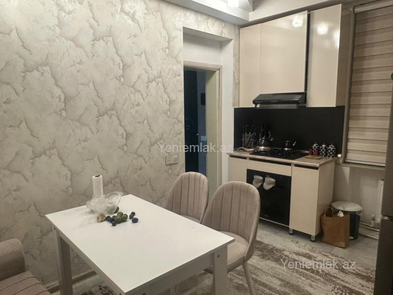 Kirayə 2 otaqlı Bina evi menzil (Köhnə tikili), 100 m², Səbail rayonu — Mənzil, Bakı (3)