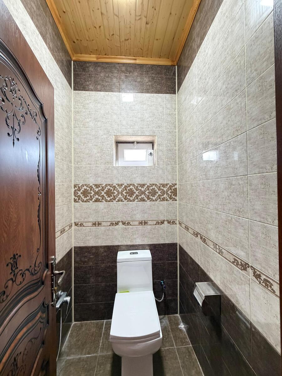 Satılır 5 otaqlı həyət evi/bağ evi 200 m² — Ev, villa, Bakı (10)