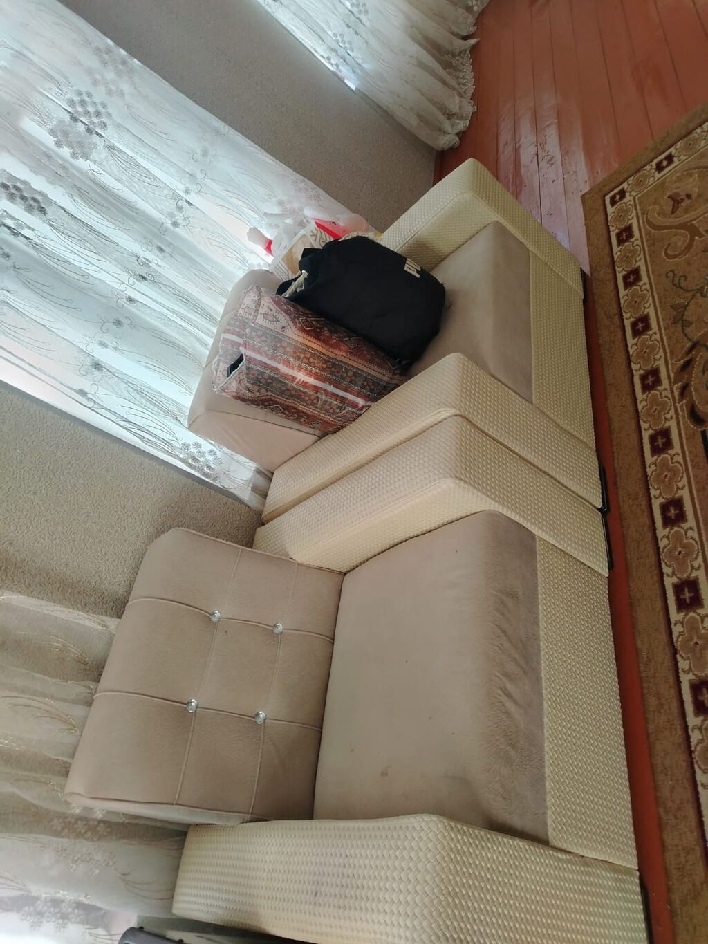 Qonaq otağı mebel dəsti Tərkibi: - Güzgülü konsol: üstü tünd rəng — Qonaq otağı üçün, Xırdalan (2)