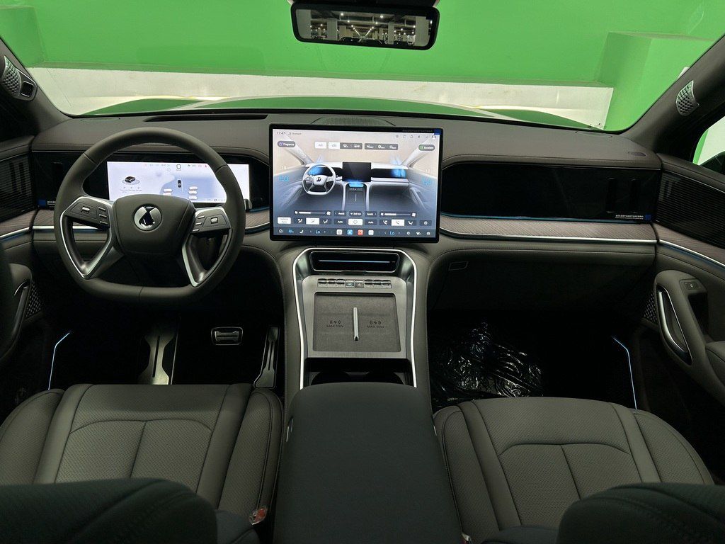 Denza N9, 2.0 L, 46.99 kWh, 2025 il, yeni — Avtomobillər, Bakı (9)