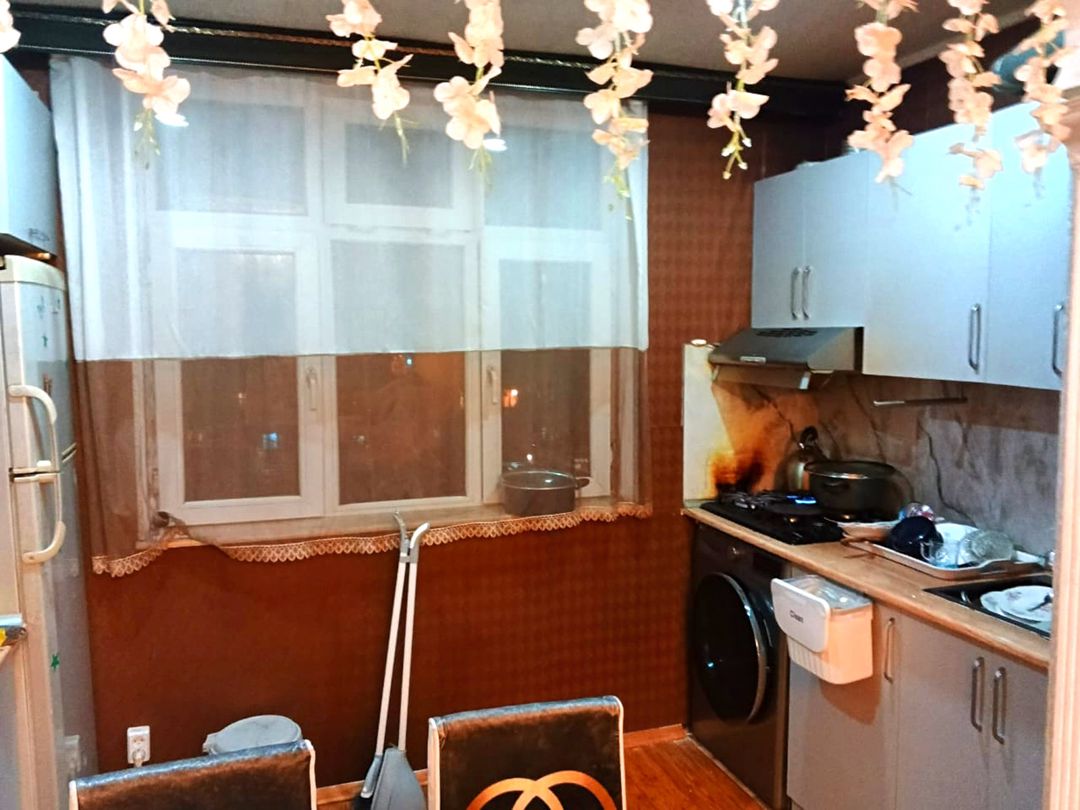 Satılır 4 otaqlı köhnə tikili 75 m² — Mənzil, Bakı (5)