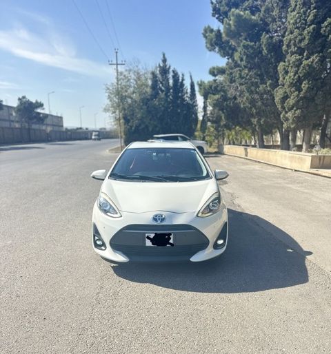 Toyota Aqua, 1.5 L, 0.87 kWh, 2019 il, 201 000 km — Sumqayıt