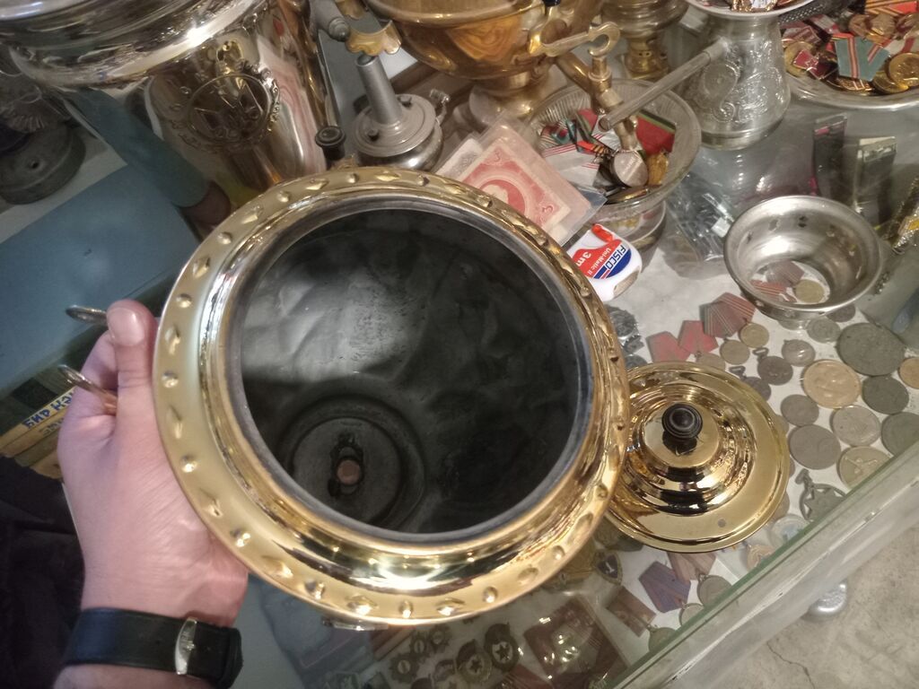 Məhsul: Pirinç/qızılı rəngli divar samovarı (kömür/odun üçün) — Samovarlar, Gəncə (5)