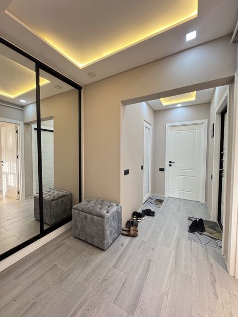 Satılır 2 otaqlı köhnə tikili 54 m² — Bakı