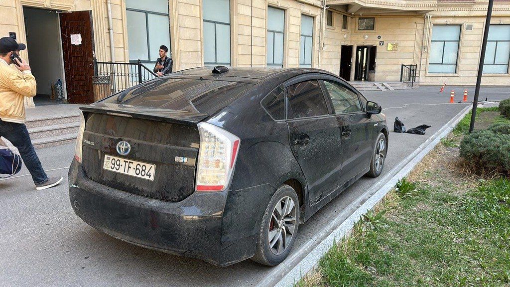 Toyota Prius, 1.8 L, 1.3 kWh, 2009 il, 400 000 km — Avtomobillər, Bakı (4)