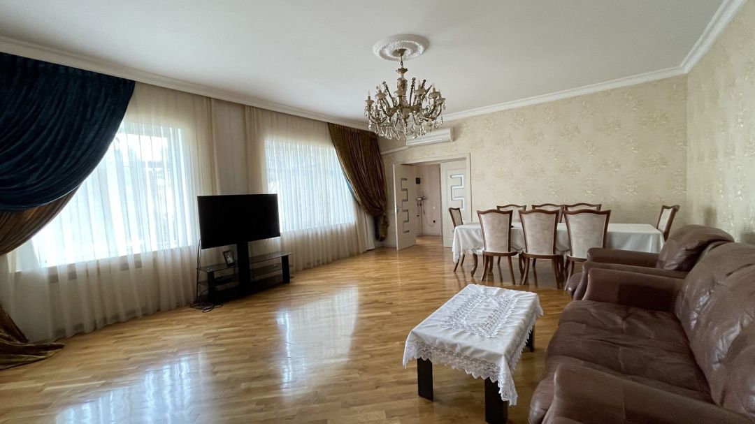 Satılır 5 otaqlı həyət evi/bağ evi 15 m² — Ev, villa, Bakı (8)